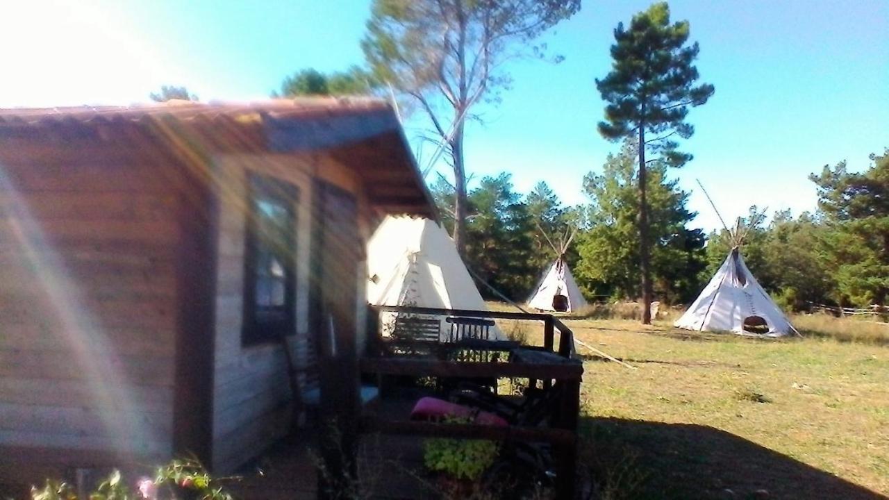 Ranch Du Puits De Riquier Hotel Moissac-Bellevue Ngoại thất bức ảnh